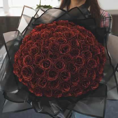 Buquê de Rosas com Glitter + Anel Solitário NewLove ❤️